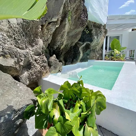 Vakantiehuis Casa Fontana, Amazing Sea View And Wide Terrace With Pool