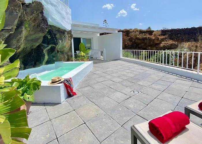 Casa Fontana, Amazing Sea View And Wide Terrace With Pool *